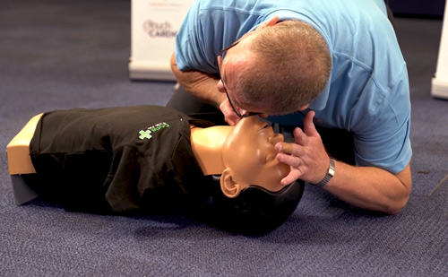 How To Perform Cpr On An Adult Touchcardio 9527